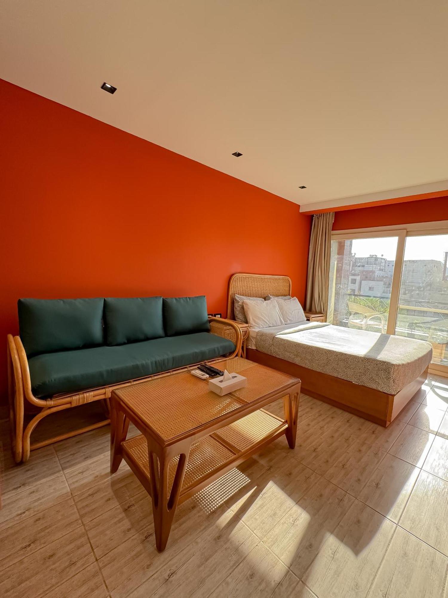 Jimmy Pyramids Hotel Kafrat al Jabal Экстерьер фото