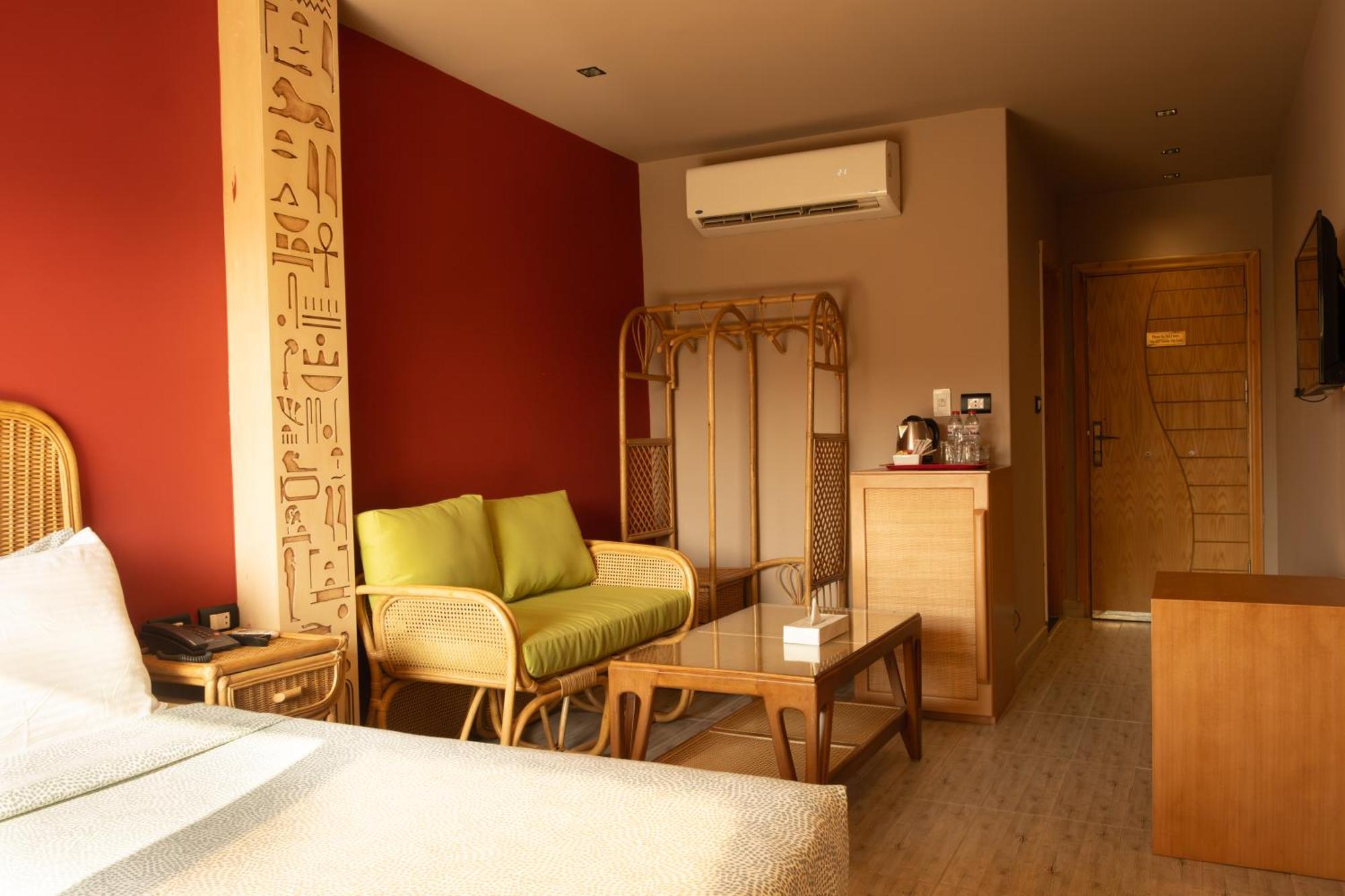 Jimmy Pyramids Hotel Kafrat al Jabal Экстерьер фото