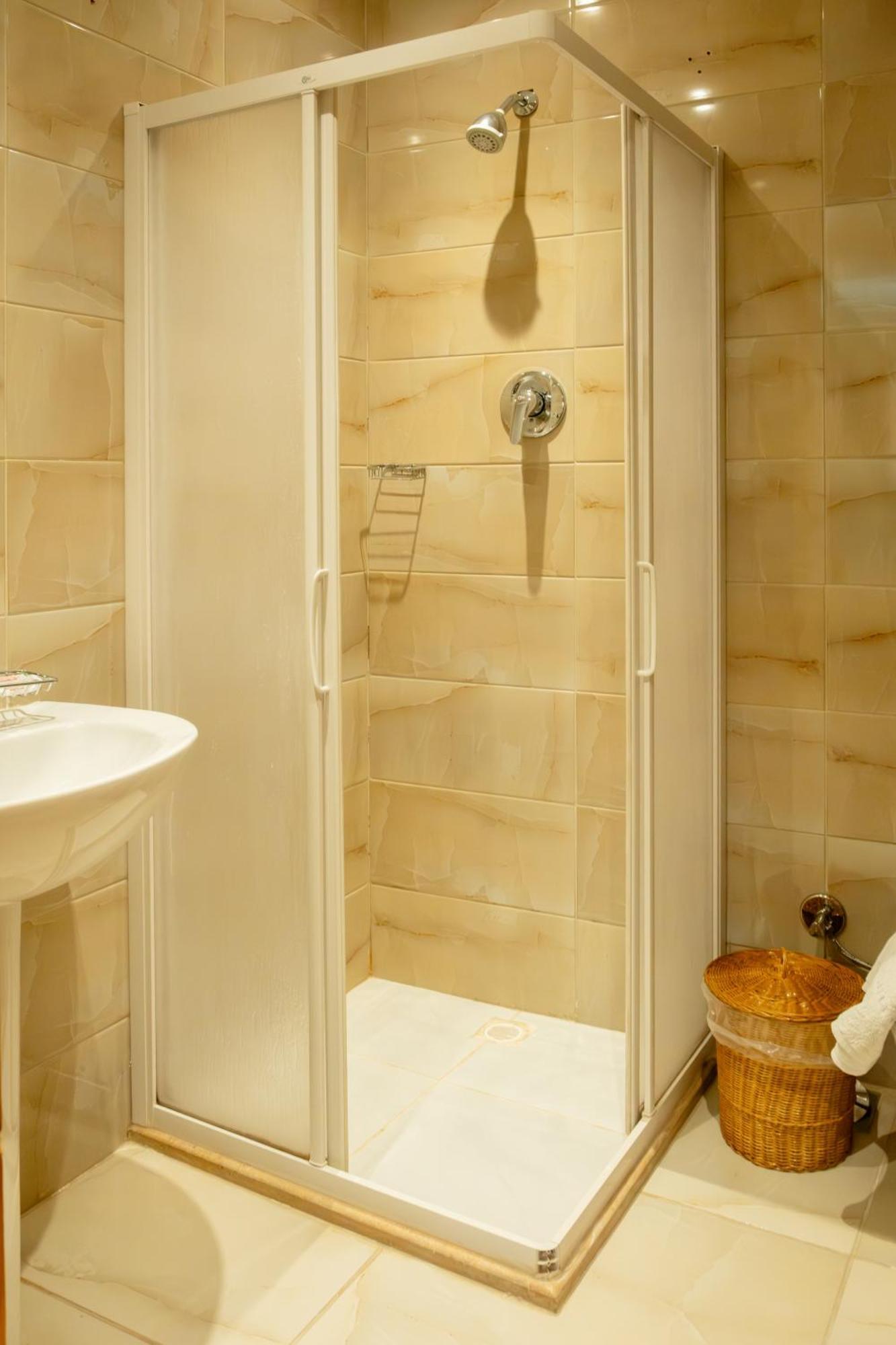 Jimmy Pyramids Hotel Kafrat al Jabal Экстерьер фото